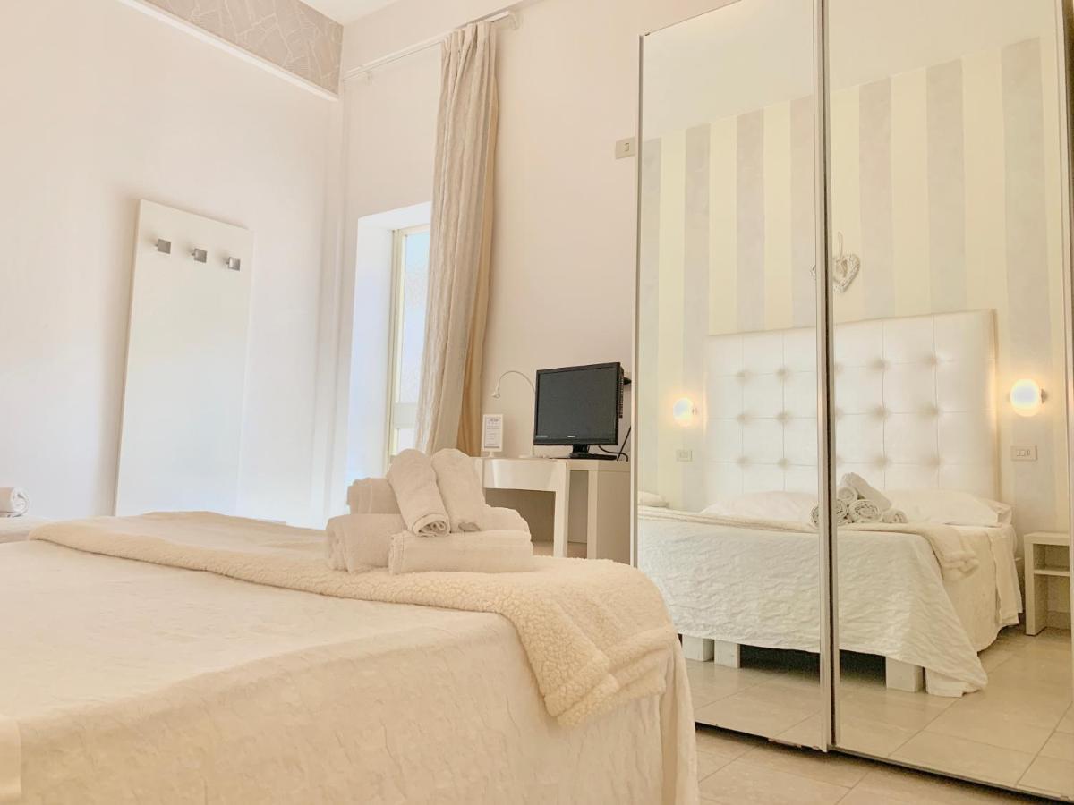 Hotel Baby B&B Мілано-Маріттіма Екстер'єр фото